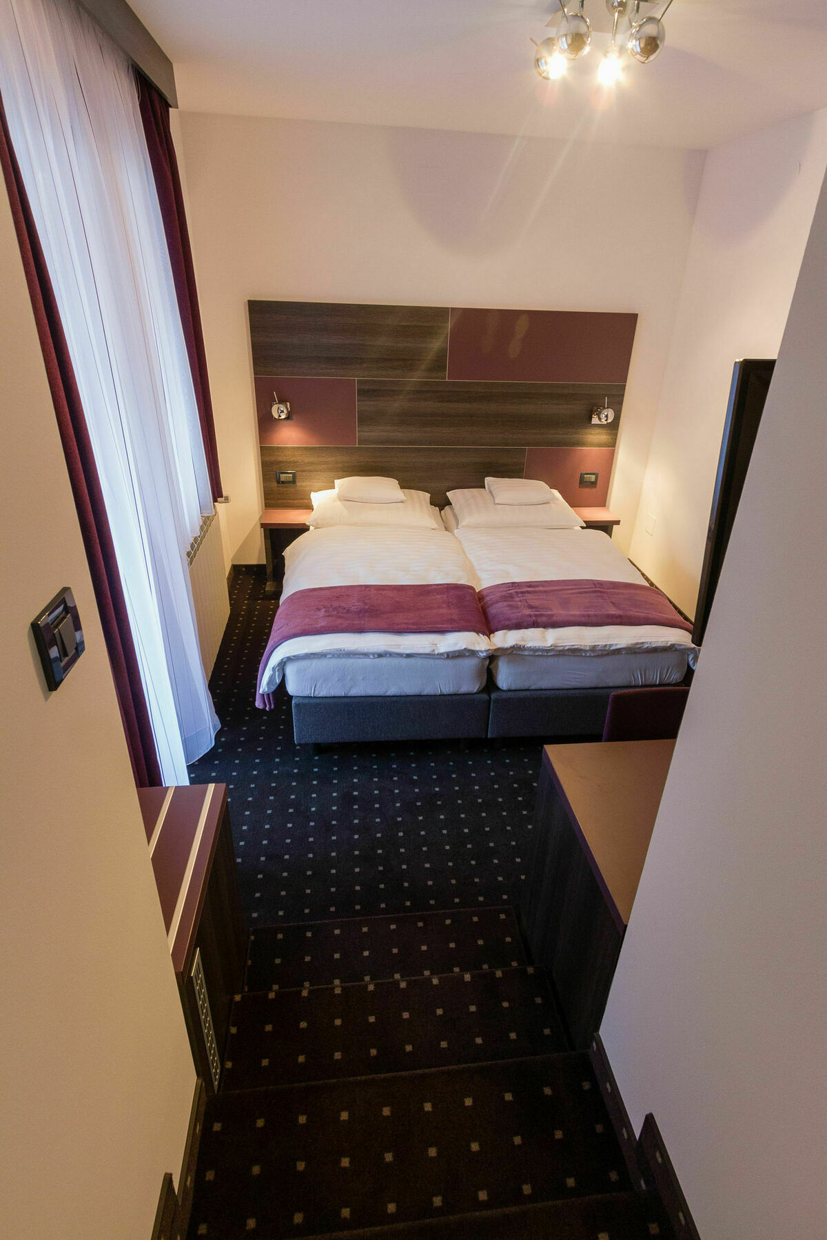 Log In Rooms Záhřeb Exteriér fotografie